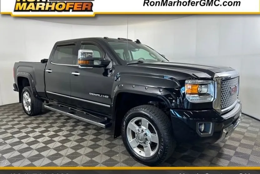 2016 Gmc Sierra 2500 HD Denali photo 1