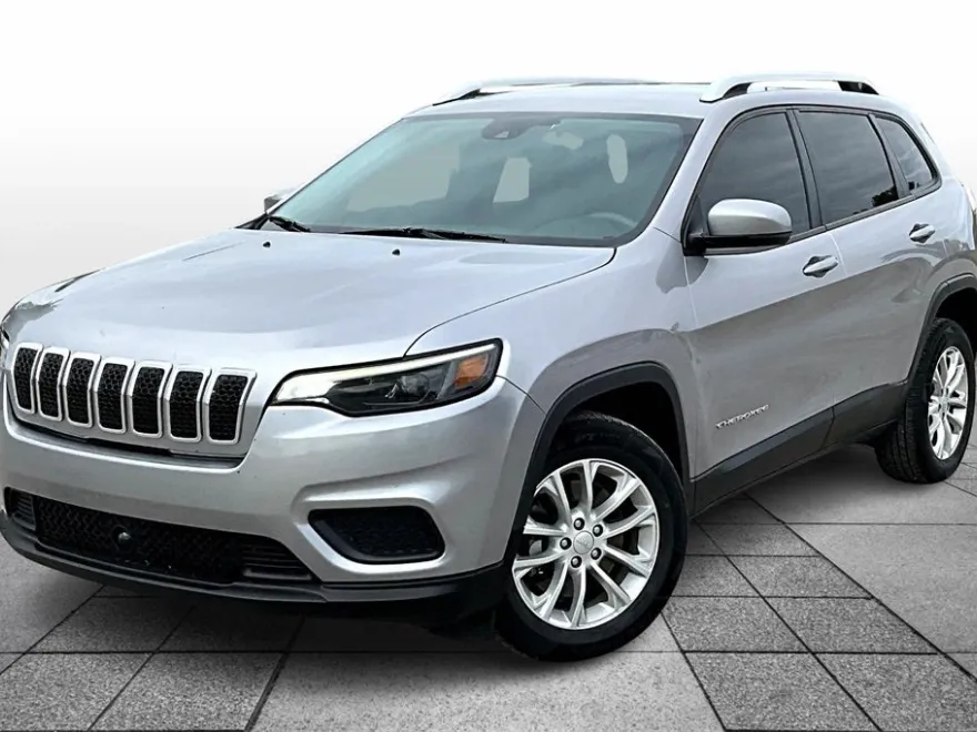 2021 Jeep Cherokee Latitude photo 1