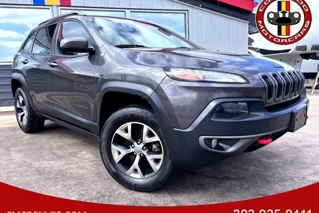 2015 Jeep Cherokee Trailhawk photo 1