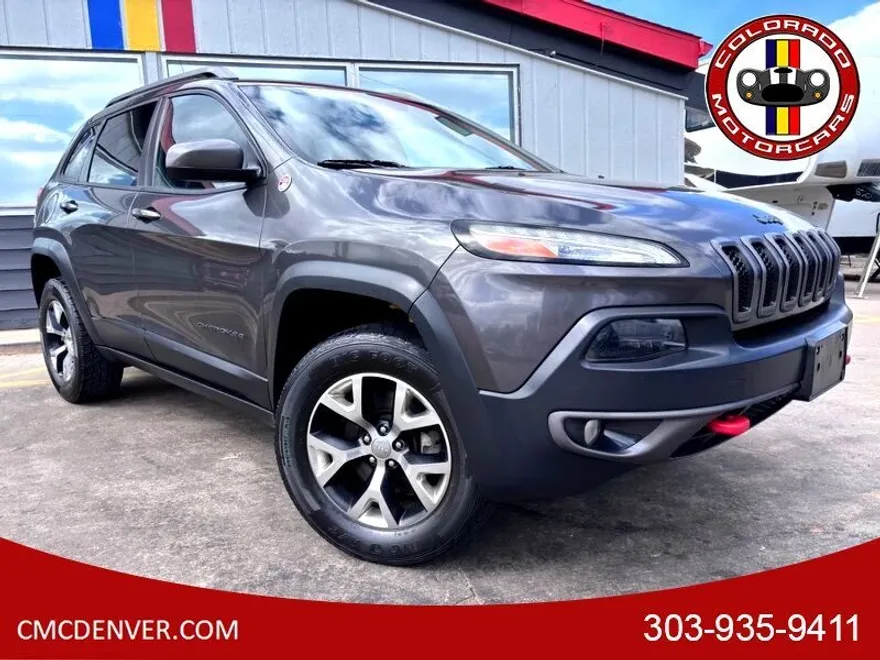2015 Jeep Cherokee Trailhawk photo 1