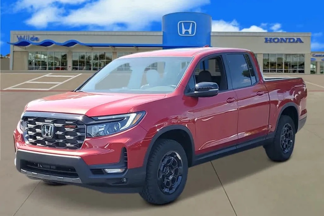 2025 Honda Ridgeline TrailSport photo 1