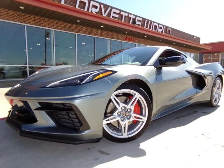 2024 Chevrolet Corvette 2LT Z51 Coupe photo 1
