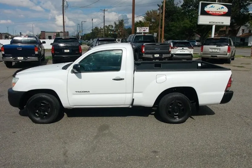 2010 Toyota Tacoma photo 1