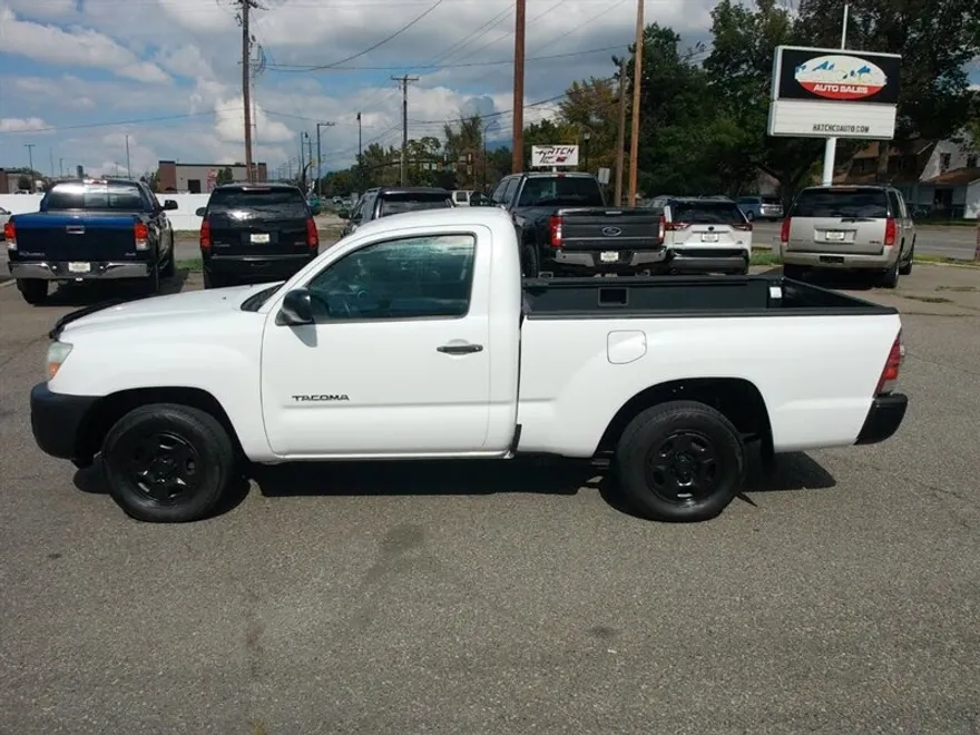 2010 Toyota Tacoma photo 1