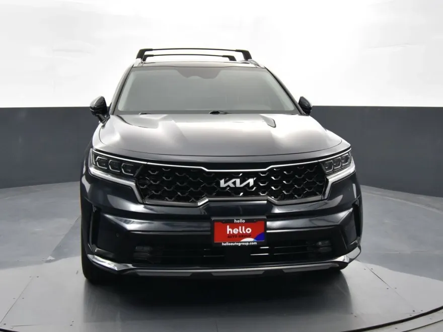 2022 Kia Sorento Plug-In Hybrid SX photo 1