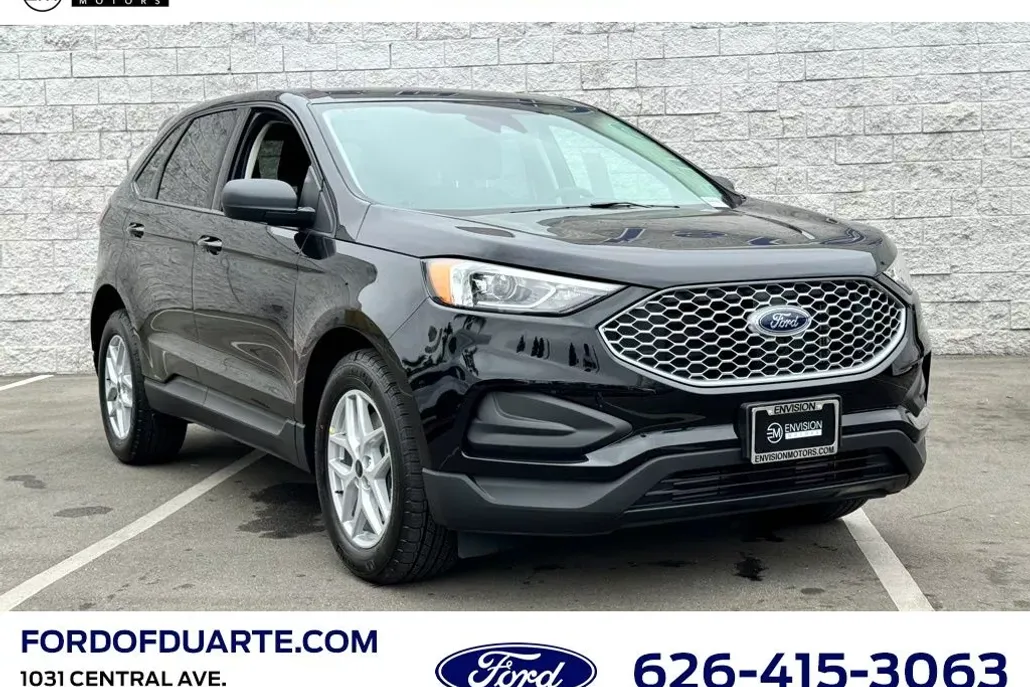 2024 Ford Edge SE photo 1