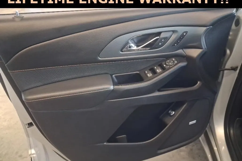 2019 Chevrolet Traverse Premier photo 1