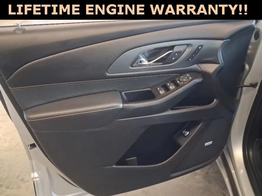 2019 Chevrolet Traverse Premier photo 1