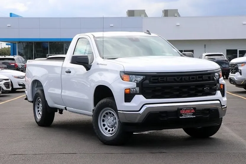2025 Chevrolet Silverado 1500 photo 1