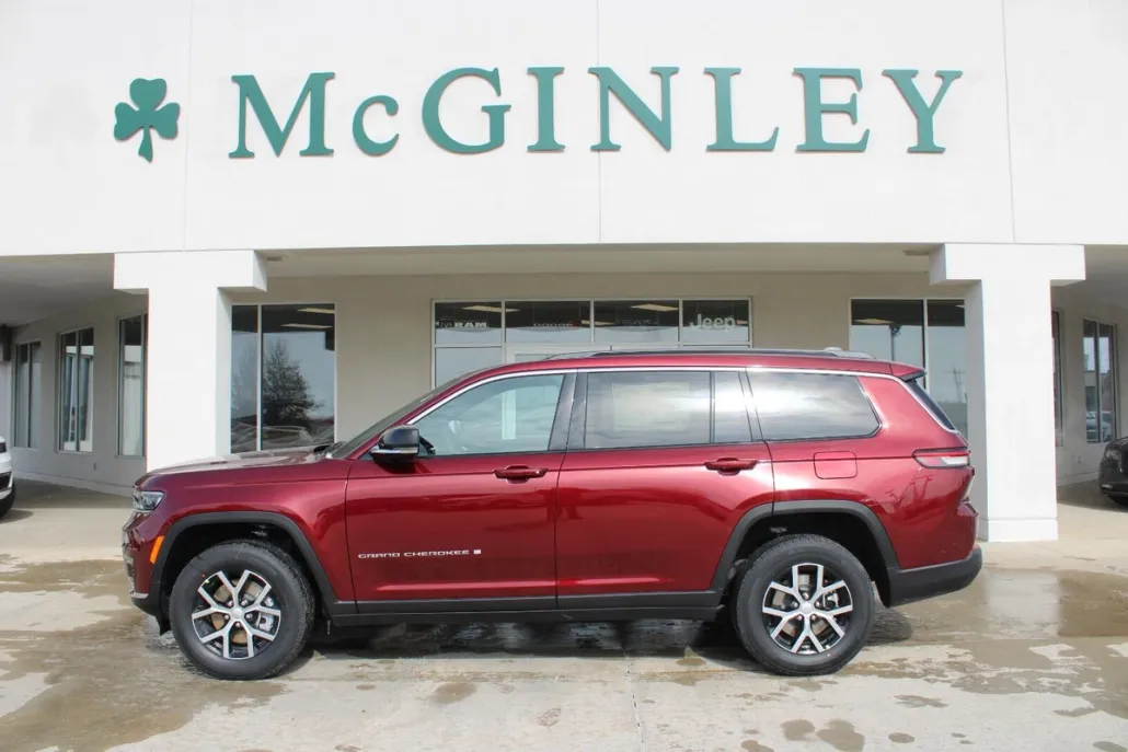 2025 Jeep Grand Cherokee L photo 1