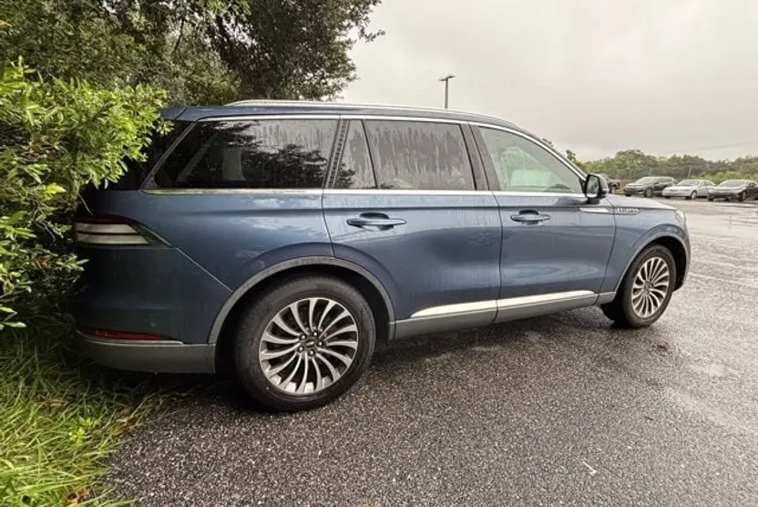 2020 Lincoln Aviator Reserve photo 1