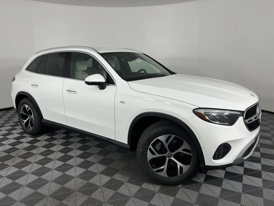 2025 Mercedes Benz GLC 350e 4MATIC photo 1