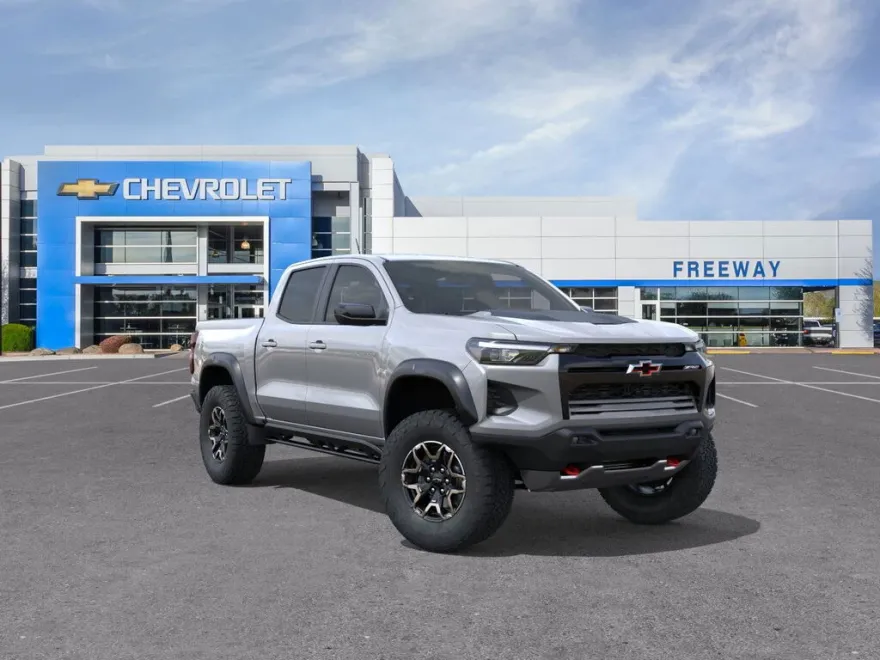 2026 Chevrolet Colorado ZR2 photo 1