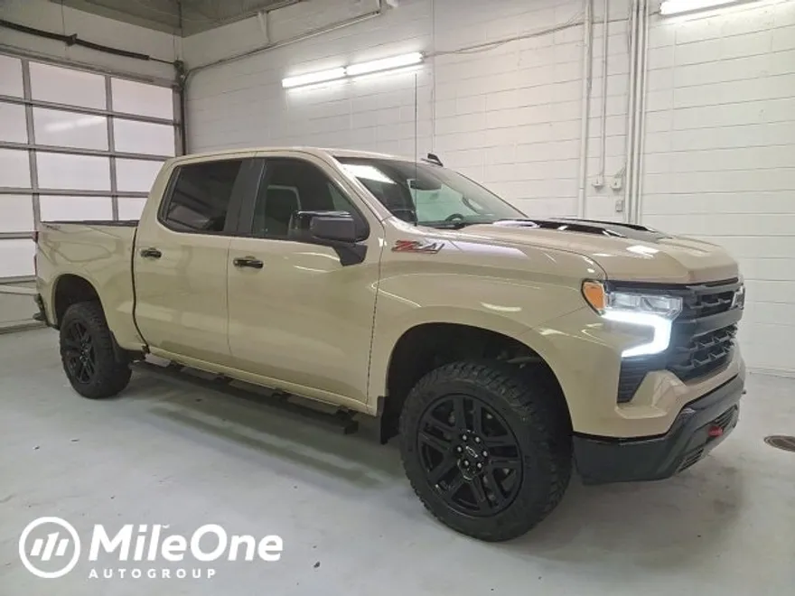 2022 Chevrolet Silverado 1500 LT Trail Boss photo 1