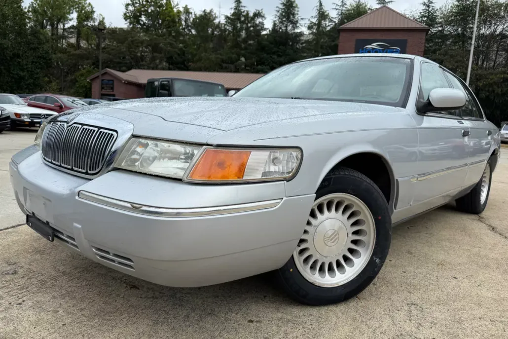 2000 Mercury Grand Marquis LS photo 1
