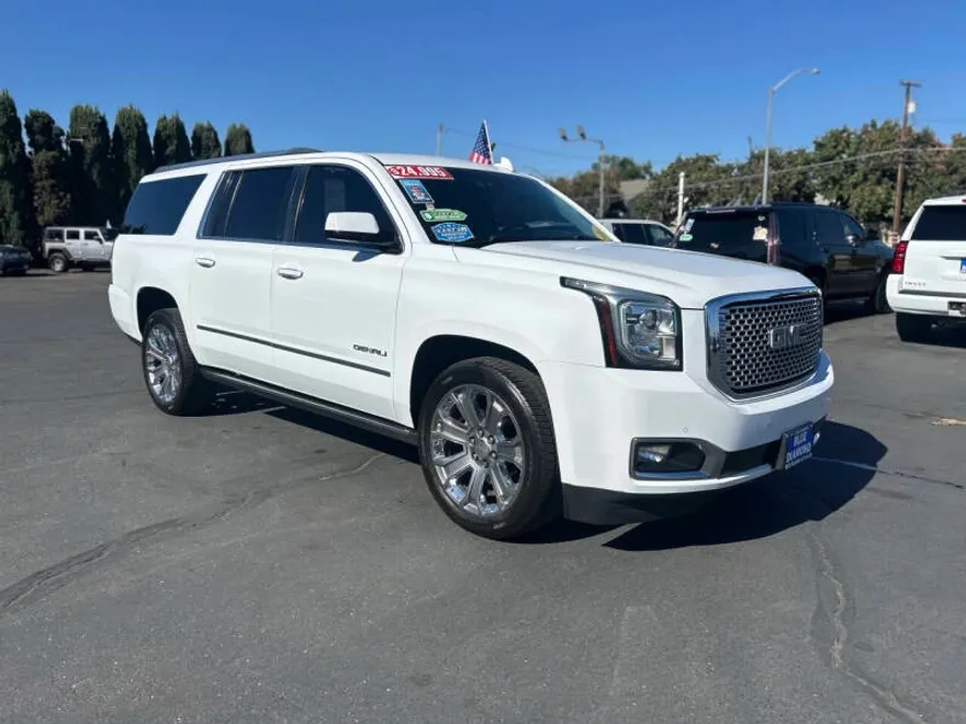 2016 Gmc Yukon XL Denali photo 1