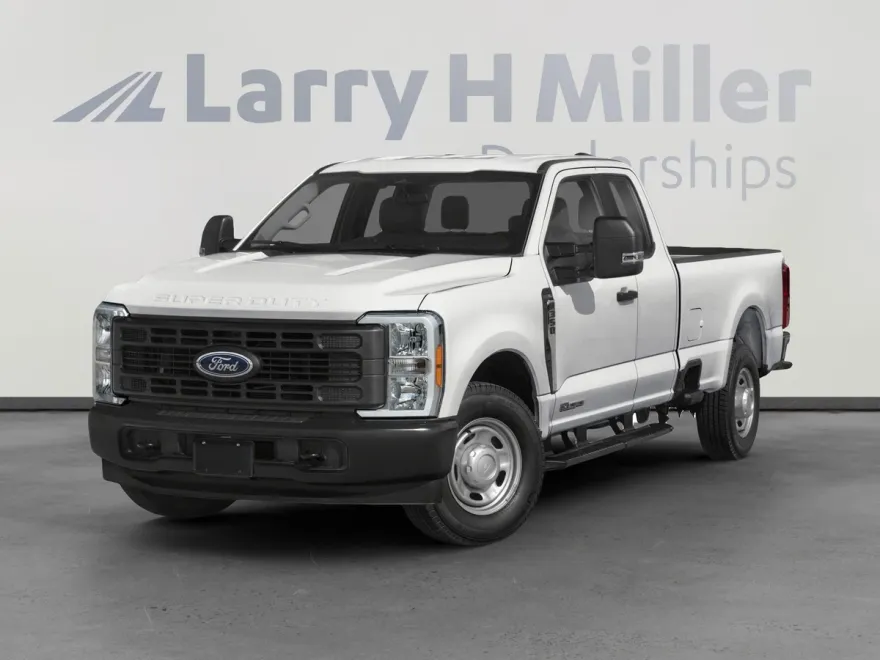 2026 Ford F-350 XLT photo 1