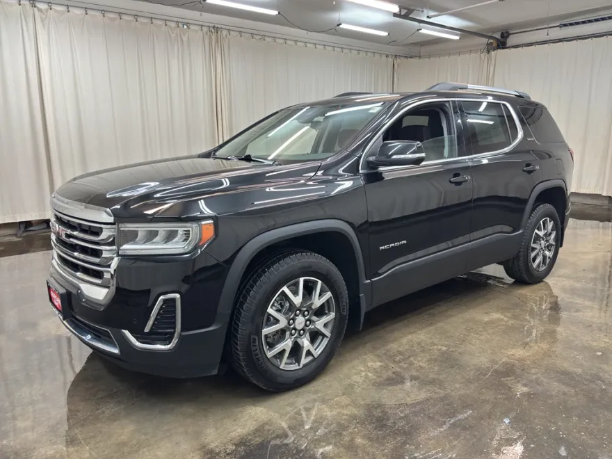 2023 Gmc Acadia SLE photo 1