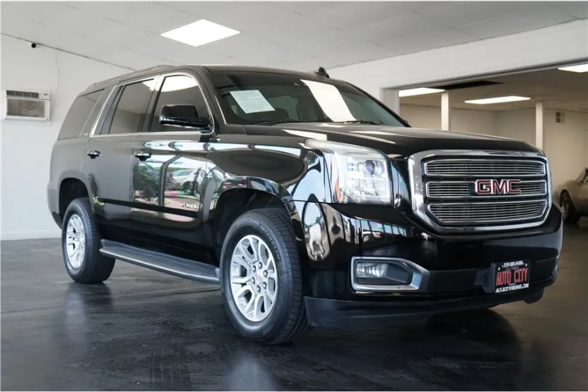 2016 Gmc Yukon SLT photo 1