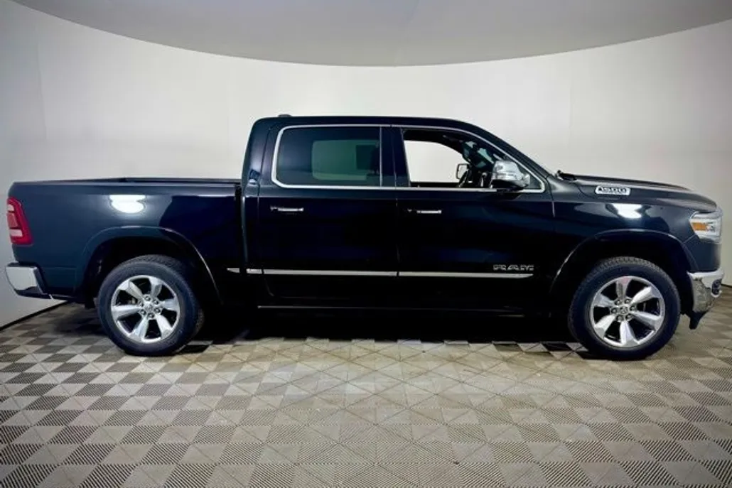 2020 Ram 1500 Limited photo 1