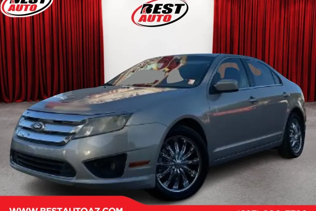 2010 Ford Fusion SE photo 1