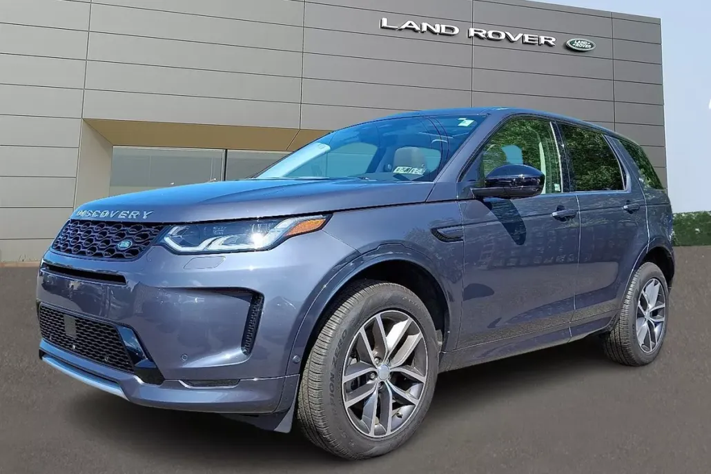 2025 Land Rover Discovery Sport S photo 1