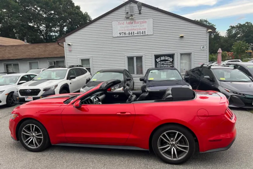 2015 Ford Mustang EcoBoost Premium photo 1