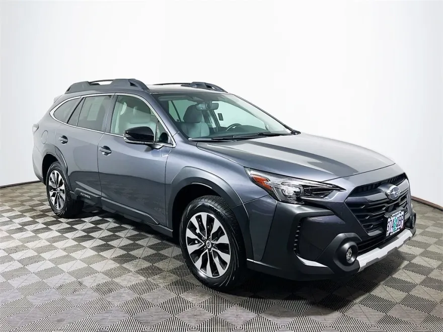 2025 Subaru Outback Limited photo 1