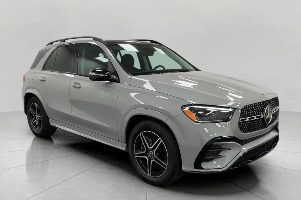2025 Mercedes Benz GLE 350 4MATIC photo 1