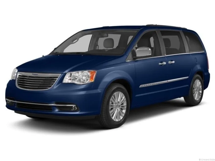 2013 Chrysler Town & Country photo 1