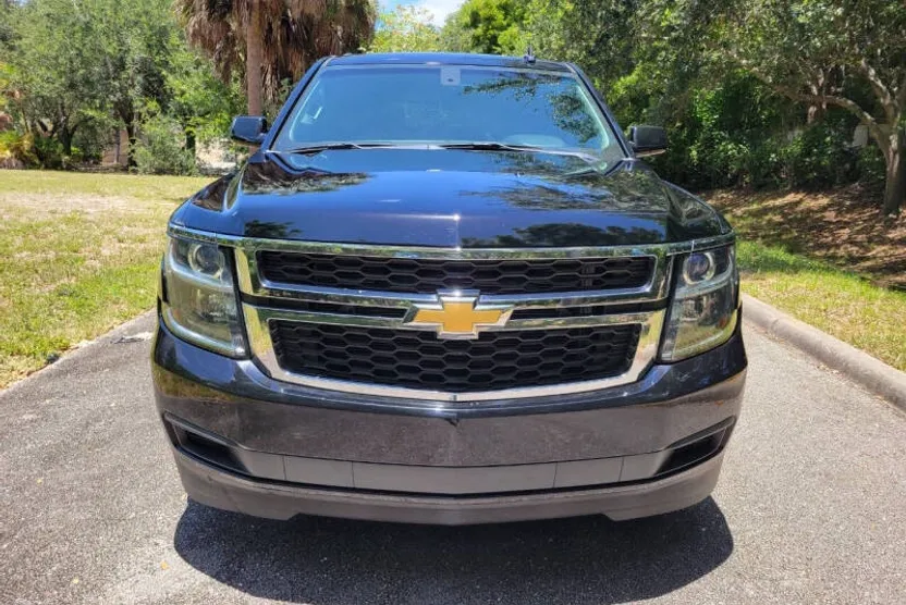 2015 Chevrolet Tahoe LS photo 1