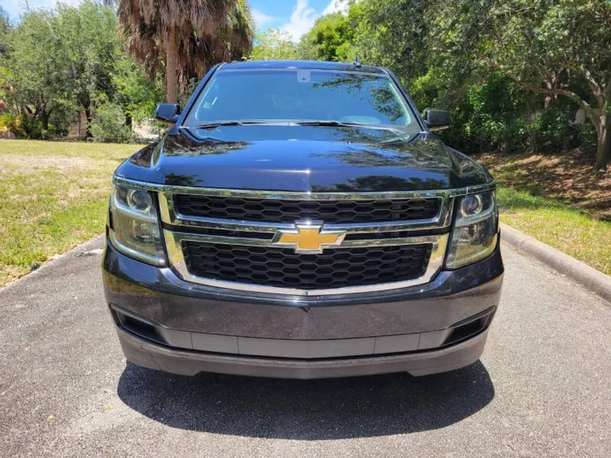 2015 Chevrolet Tahoe LS photo 1