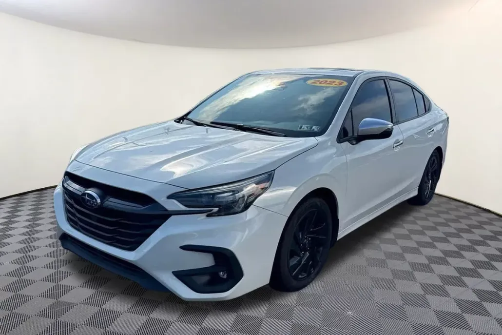 2023 Subaru Legacy Touring XT photo 1