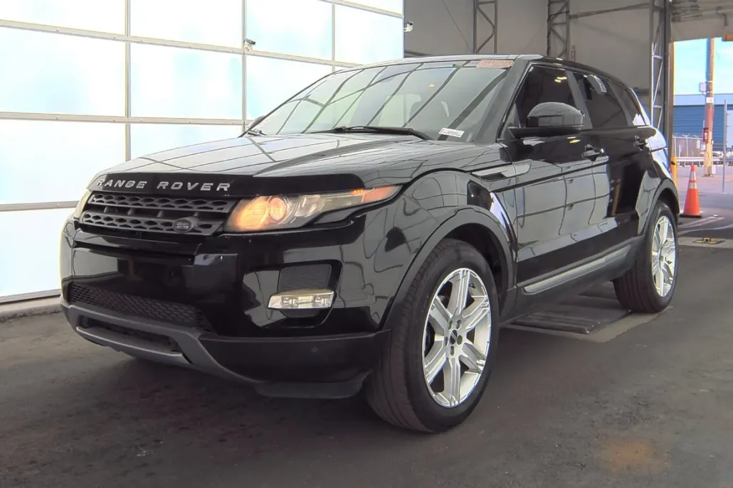 2015 Land Rover Range Rover Evoque Pure Plus photo 1