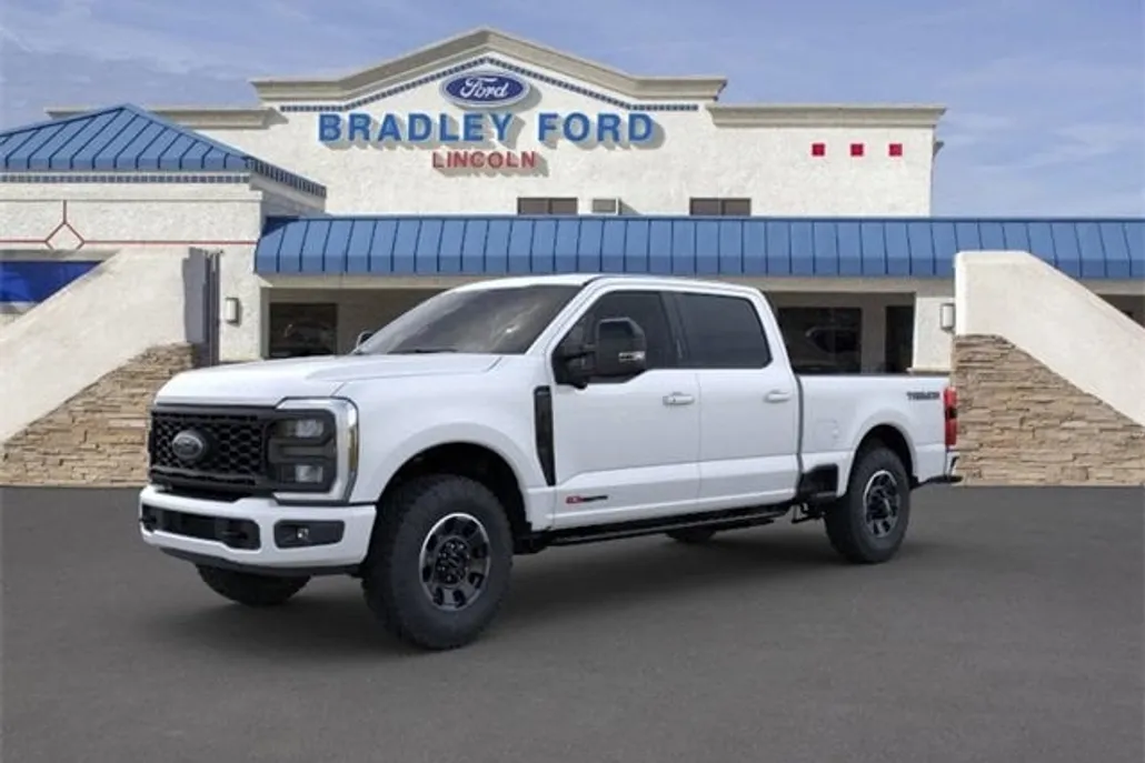 2025 Ford F-250 Lariat photo 1