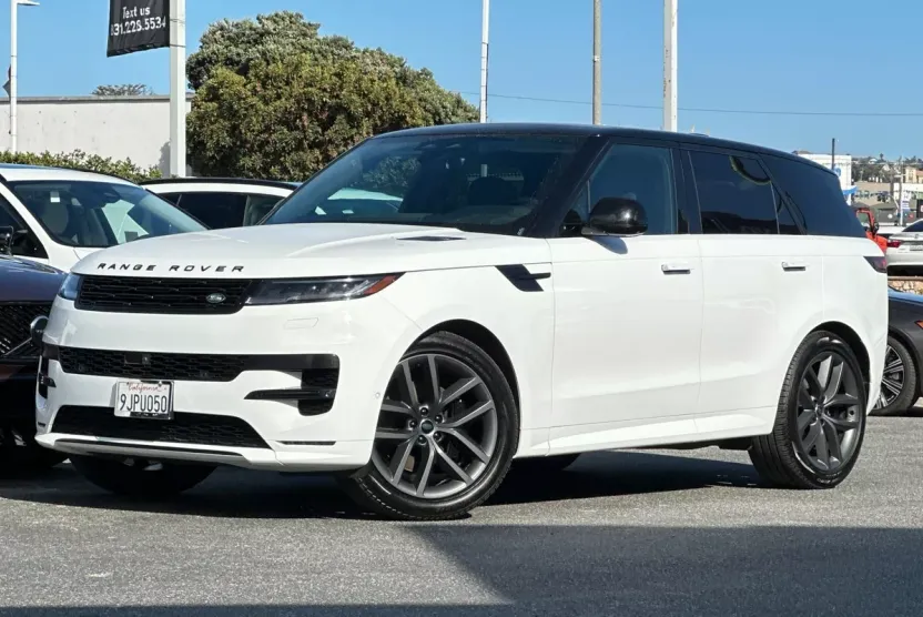 2024 Land Rover Range Rover Sport SE photo 1