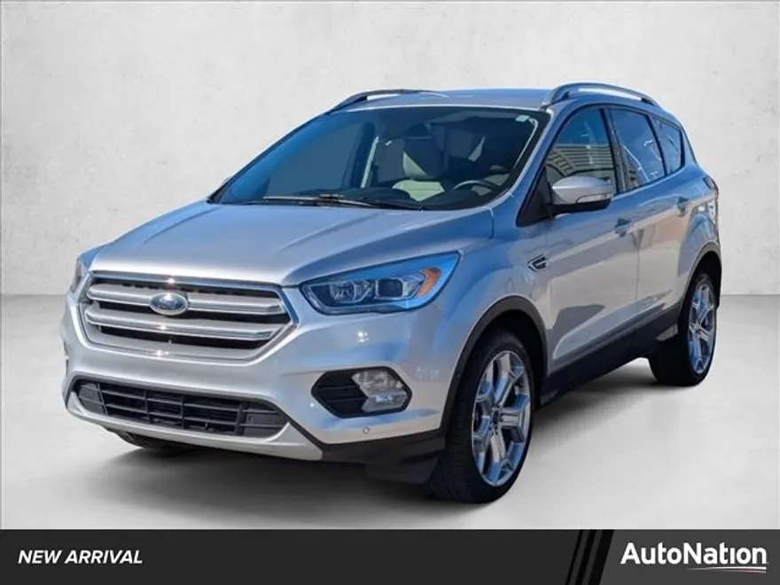 2019 Ford Escape Titanium photo 1