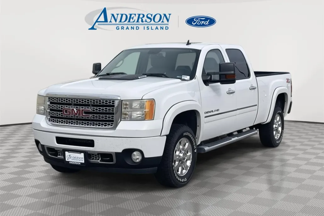 2011 Gmc Sierra Denali photo 1