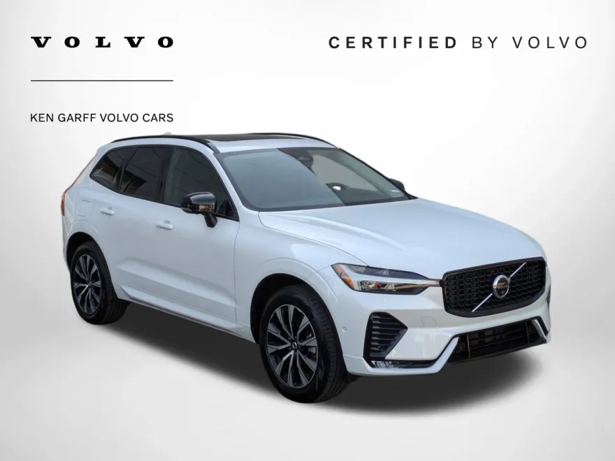 2025 Volvo XC60 Plus photo 1