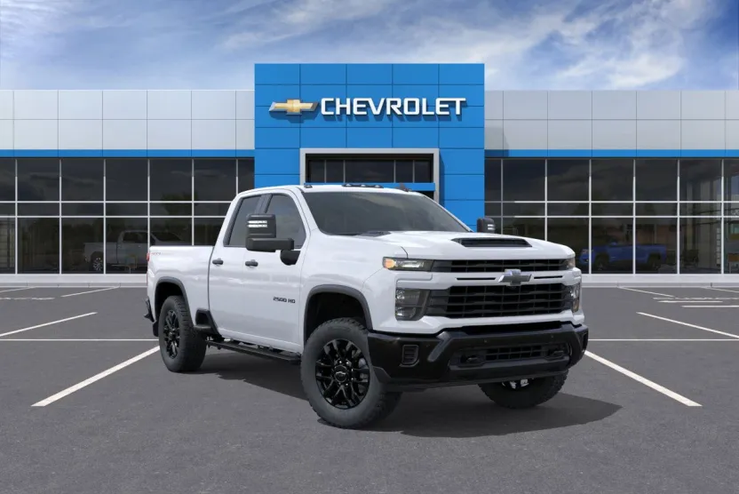 2026 Chevrolet Silverado 2500HD Custom photo 1