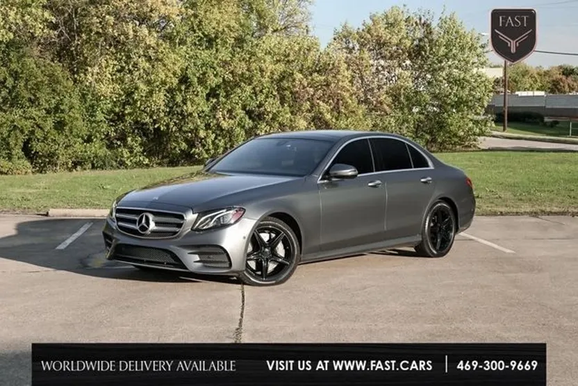 2017 Mercedes Benz E 300 Sport photo 1