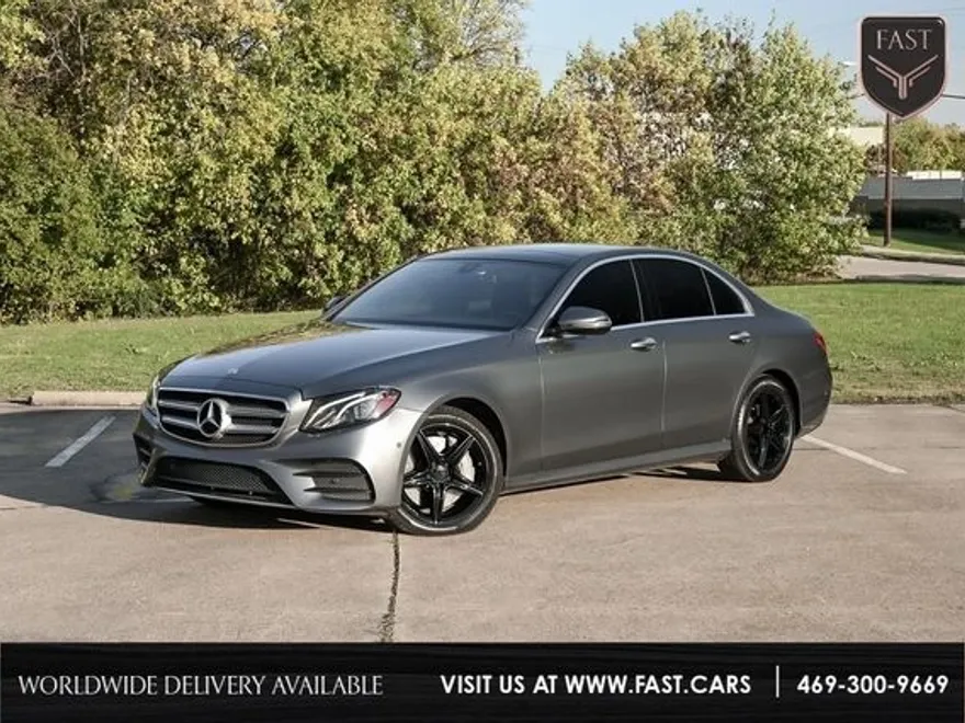 2017 Mercedes Benz E 300 Sport photo 1
