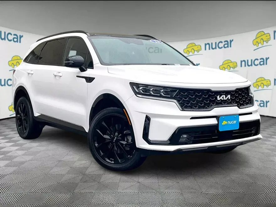 2023 Kia Sorento SX photo 1