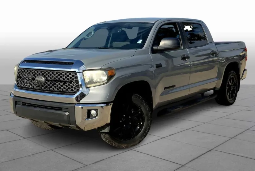 2018 Toyota Tundra SR5 photo 1