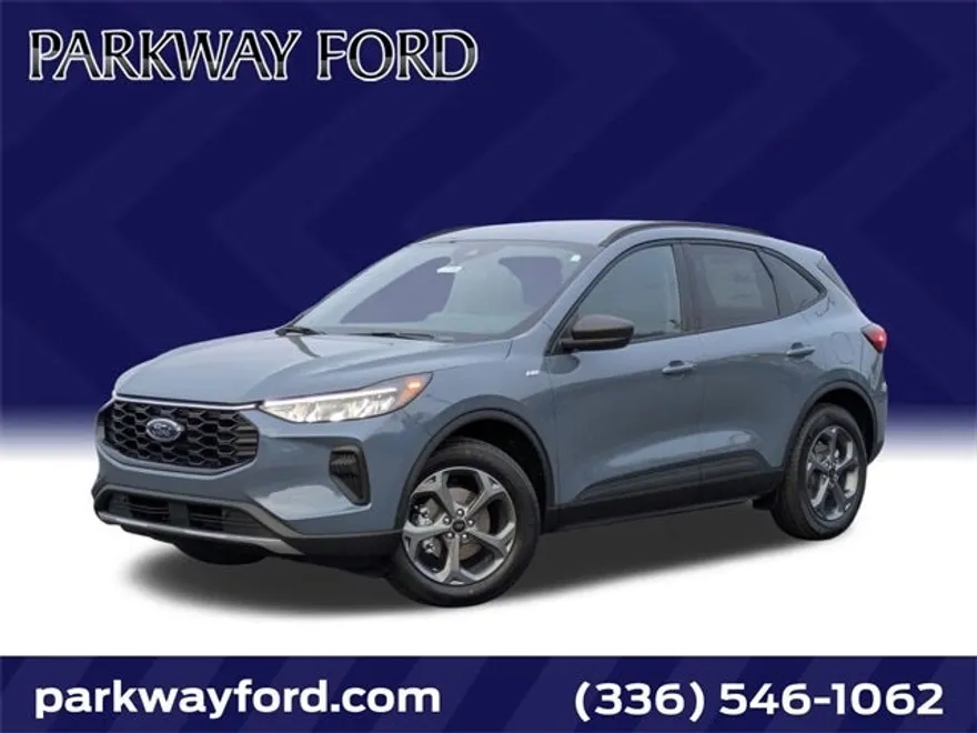 2025 Ford Escape ST-Line photo 1