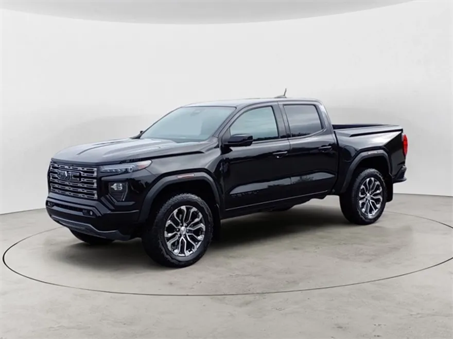2023 Gmc Canyon Denali photo 1