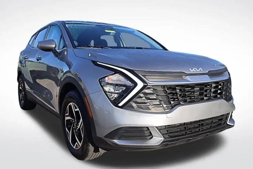 2023 Kia Sportage LX photo 1
