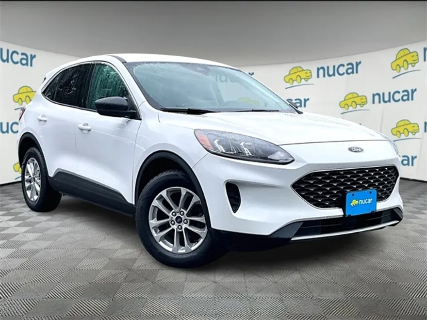 2022 Ford Escape SE photo 1