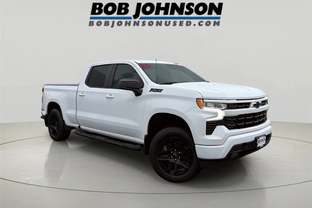 2023 Chevrolet Silverado 1500 RST photo 1