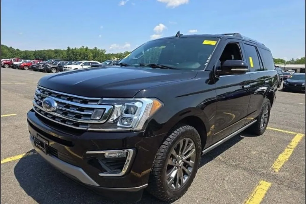 2021 Ford Expedition Limited photo 1